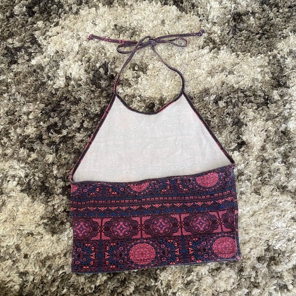 Pattern Halter Backless Top - Picture 4 of 4